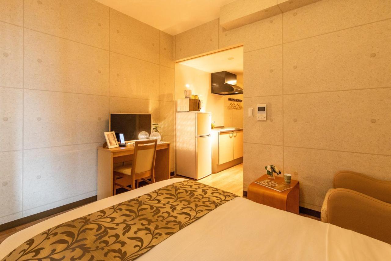 Condominium Hotel Likka In Наго Екстериор снимка